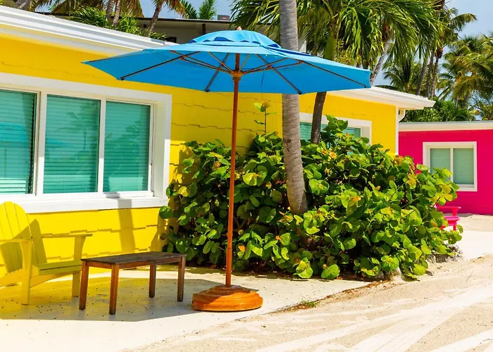 Pets Allowed Hotel La Siesta Resort & Villas
